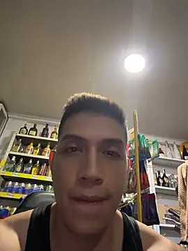 OliverWest04 Chat XXX live