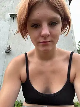 NinaParri 라이브 XXX 채팅