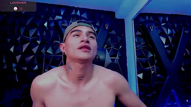 Онлайн чат XXX LiamDeeps