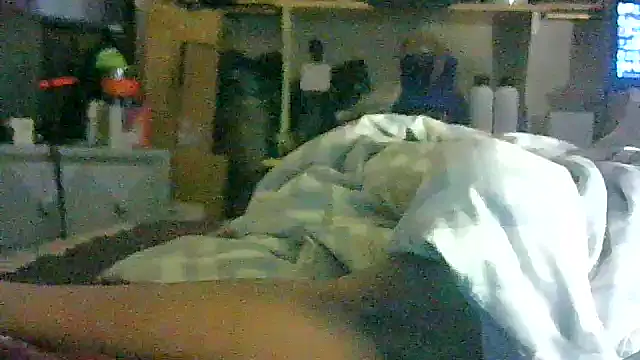 CR3M3_FIR3 Chat XXX in diretta