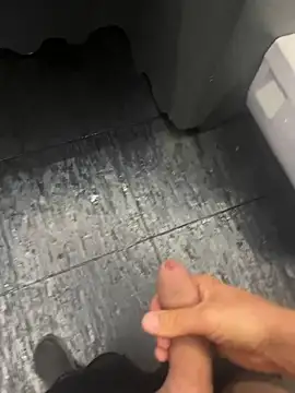 Dalekyi 在線直播表演
