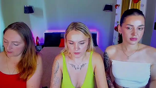 MagicEyess Adlı Modelin Canlı XXX Sohbeti