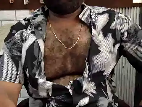naughtydaddyy 在線直播表演