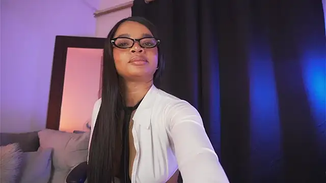 alanajonhsonm 라이브 XXX 채팅
