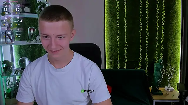 Živý XXX chat noah_nero
