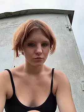 NinaParri Live XXX-chat