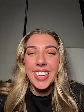 Aussielulu 即時 XXX 聊天