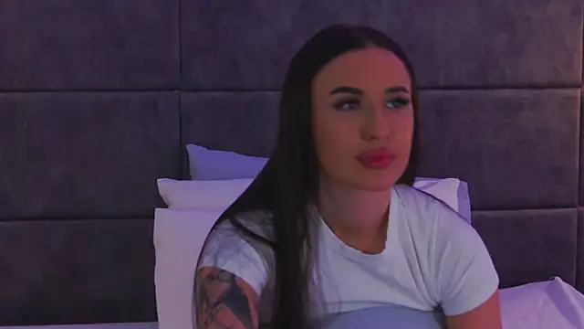 Luna_Olsen – Live XXX-chat