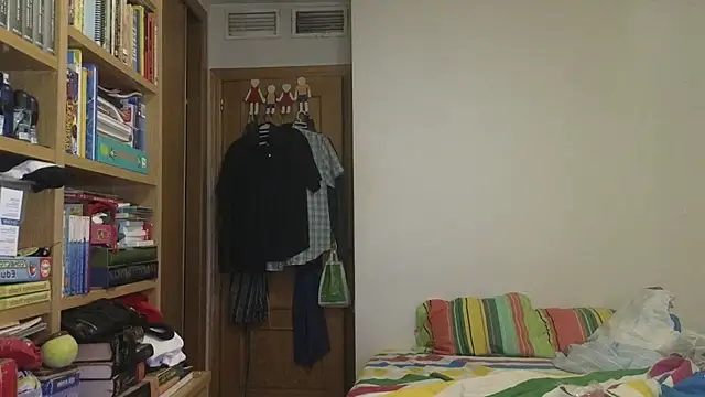 curiosillo83 live XXX chat