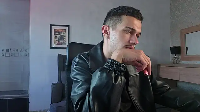 Chat +18 de KaydenDrew ao vivo