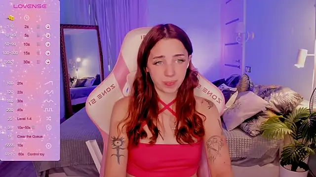 CharliGrace_ élő XXX-chatje