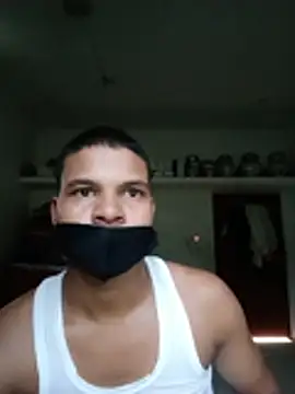 XXX chat uživo modela Rashi__75