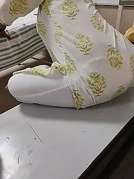 צ'אט XXX בשידור חי של priya_kumari143
