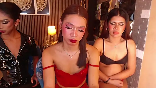 AudreyMilesTrans live XXX chat