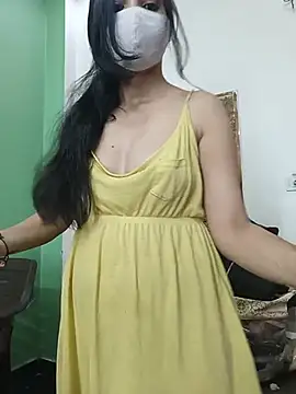 PUNAM456 XXX чат на живо