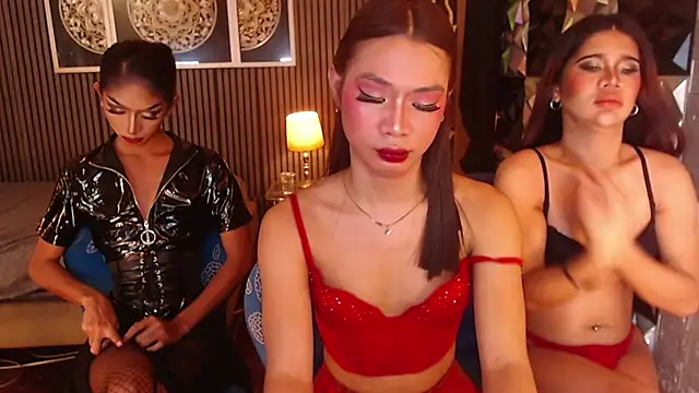 צ'אט XXX בשידור חי של AudreyMilesTrans