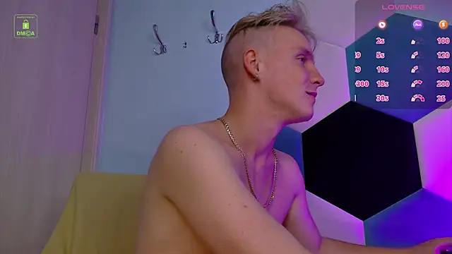 EdwinWilliams Live XXX-chat