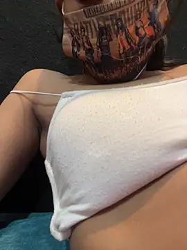 Chatroom XXX en direct de SexySiyaSingh