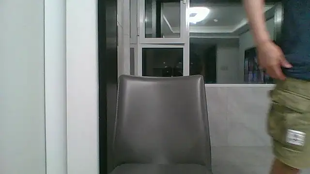 Chatroom XXX en direct de nole_china7