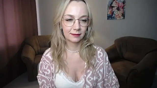Chatroom XXX en direct de Ava_Elior