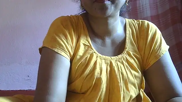 Pooja-suman live XXX chat