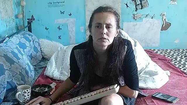 brighteyes77 লাইভ XXX চ্যাট