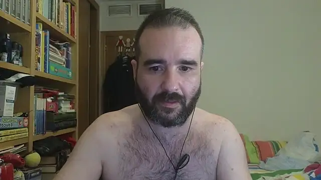 curiosillo83 XXX чат на живо