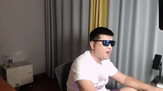 Chat XXX Live zhang1118
