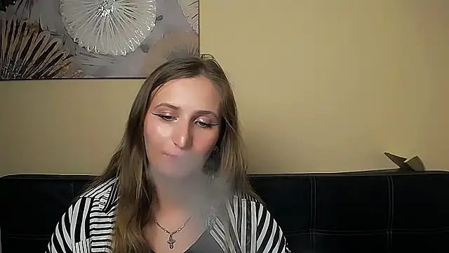 XXX chat uživo modela Jenny_smille_