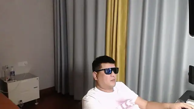 zhang1118 Obrolan Langsung XXX