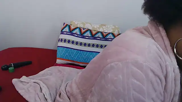 PurplePeach99's Live XXX Chat