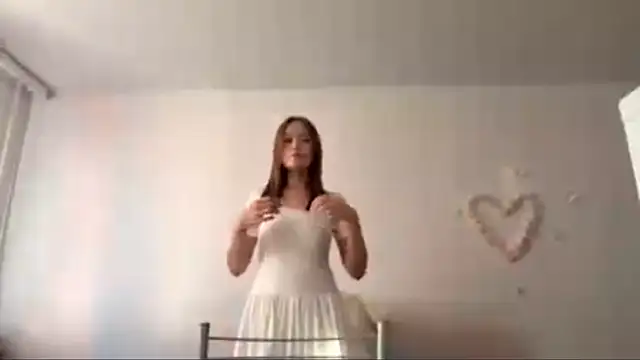 LauranAngelbeck Chat XXX live