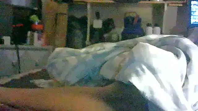 Živý XXX chat CR3M3_FIR3