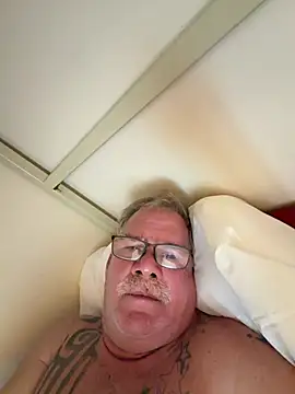 Caesar_Baxter élő XXX-chatje
