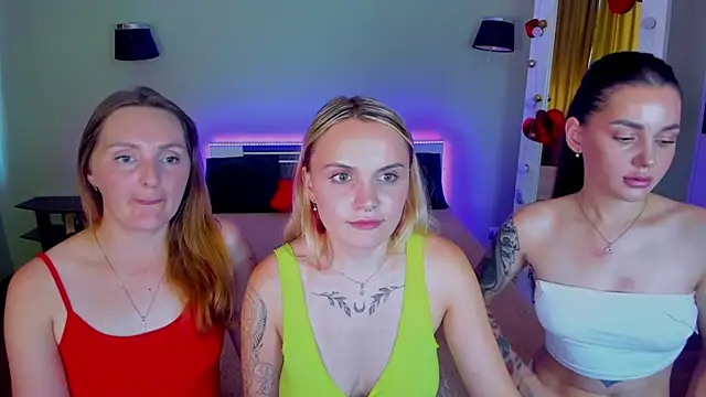 MagicEyess' Live XXX Chat