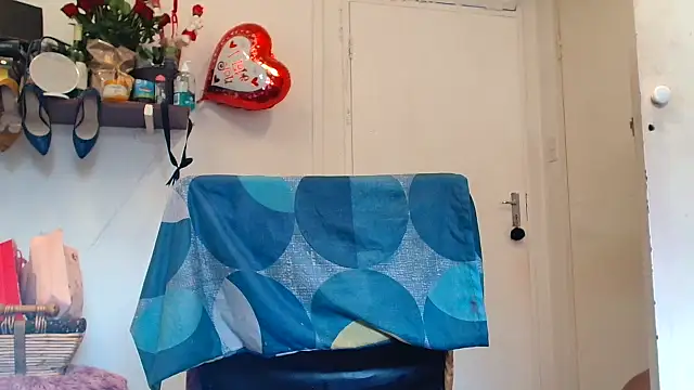 xTALLSEXYBUMx Chat XXX live