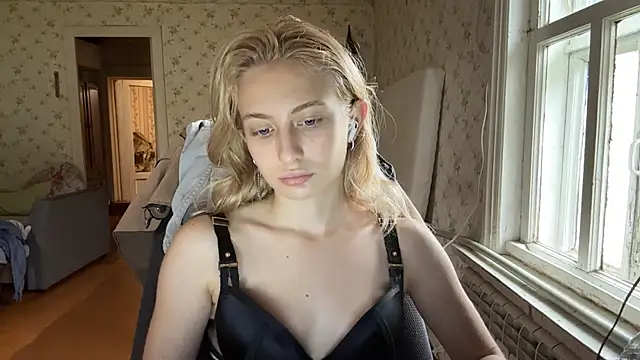 Онлайн чат XXX LisaBam