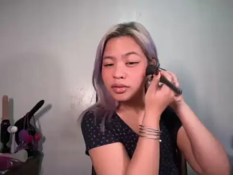Tina_Slick Obrolan Langsung XXX
