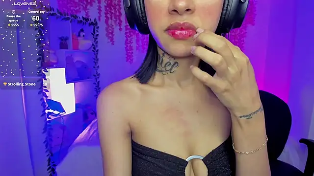 cat_kitty18_ Chat XXX in diretta