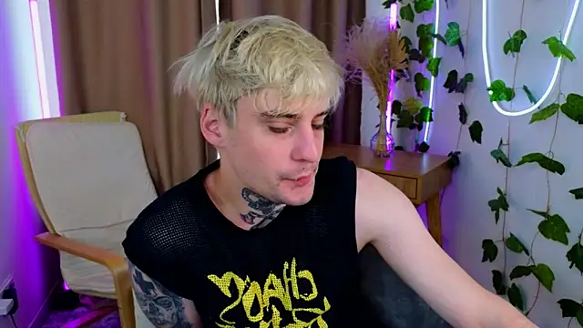 drillfi11 Live XXX Chat
