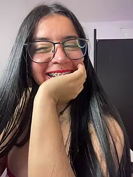 Devilsweet17 Live XXX-Chat