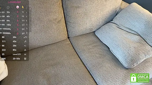 XXX chat uživo modela AveryBerkson