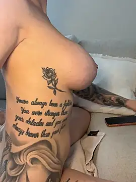 Stella_xl's Live XXX Chat