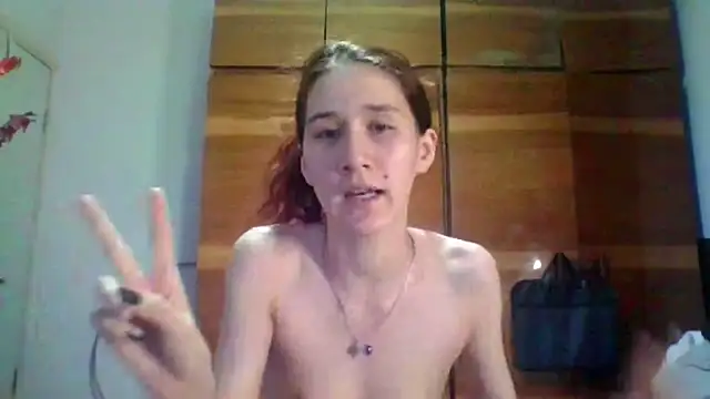 NickiKisinger Chat XXX in diretta