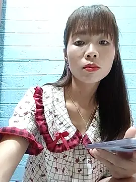 AmyLinee01 现场XXX聊天