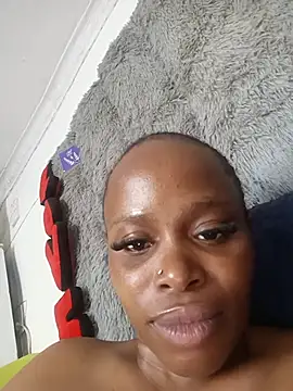 Chat XXX en directo de QUEENZAZA