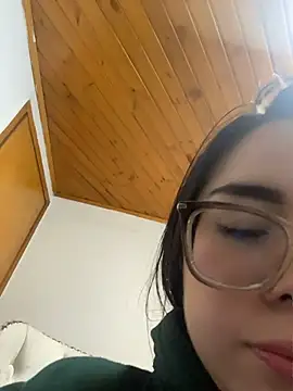 Camila_cute18 Live XXX-chat