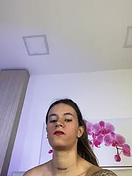 แชท XXX สดของ JuliaColemann
