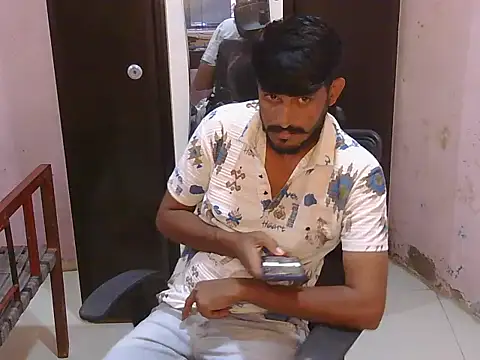 Онлайн чат XXX HotXKrish