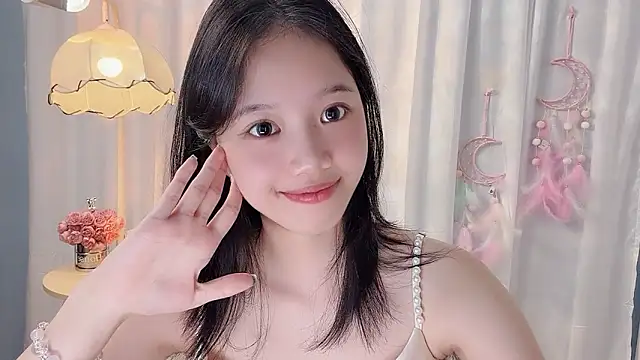 Yanys521 লাইভ XXX চ্যাট